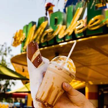 Pretzel & Ice Coffee at The Market LEGOLAND California
