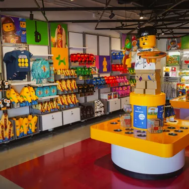 Minifigure Market at LEGOLAND California
