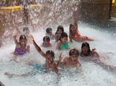 Kids playing at Cragger's Splash