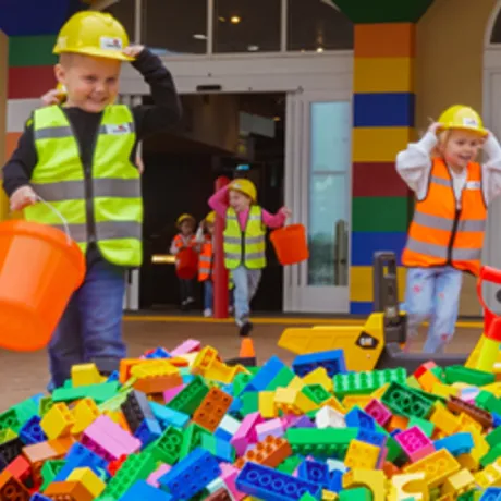 Toddlers Build LEGOLAND® History!