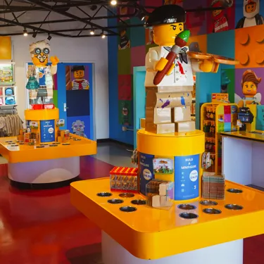Minifigure Market at LEGOLAND California